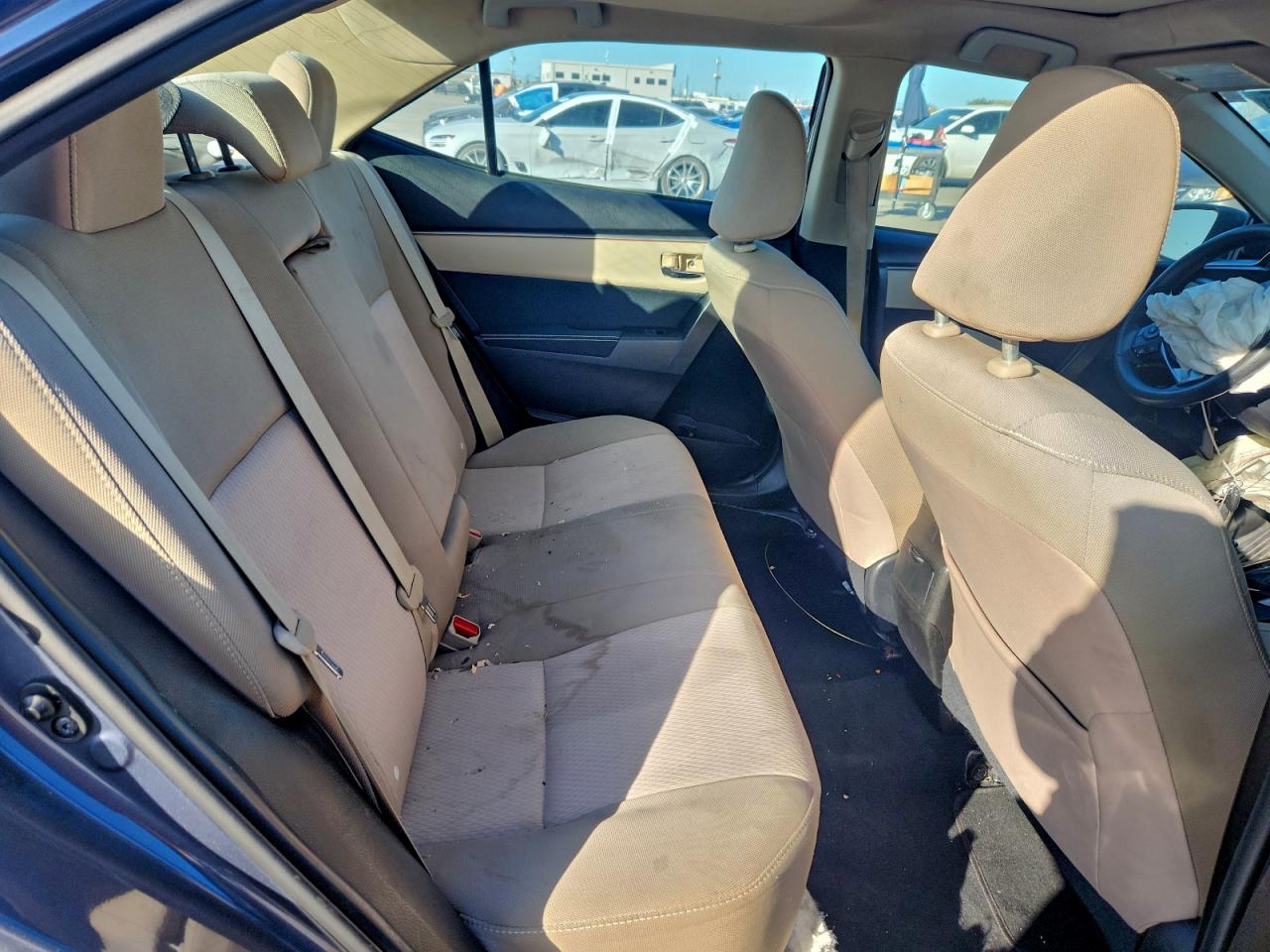 2015 TOYOTA COROLLA L photo 19