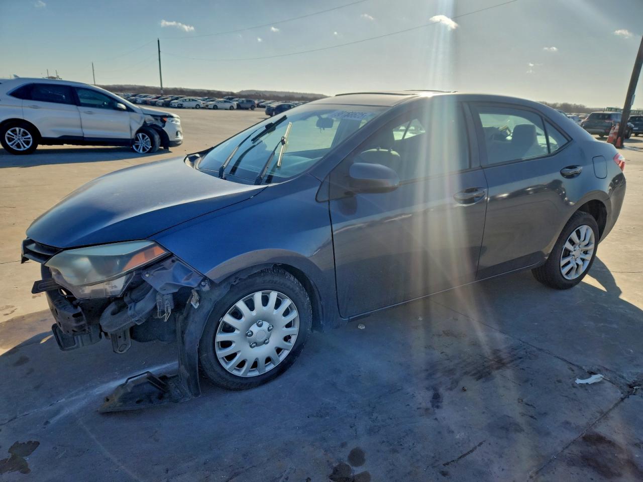 2015 TOYOTA COROLLA L photo 2