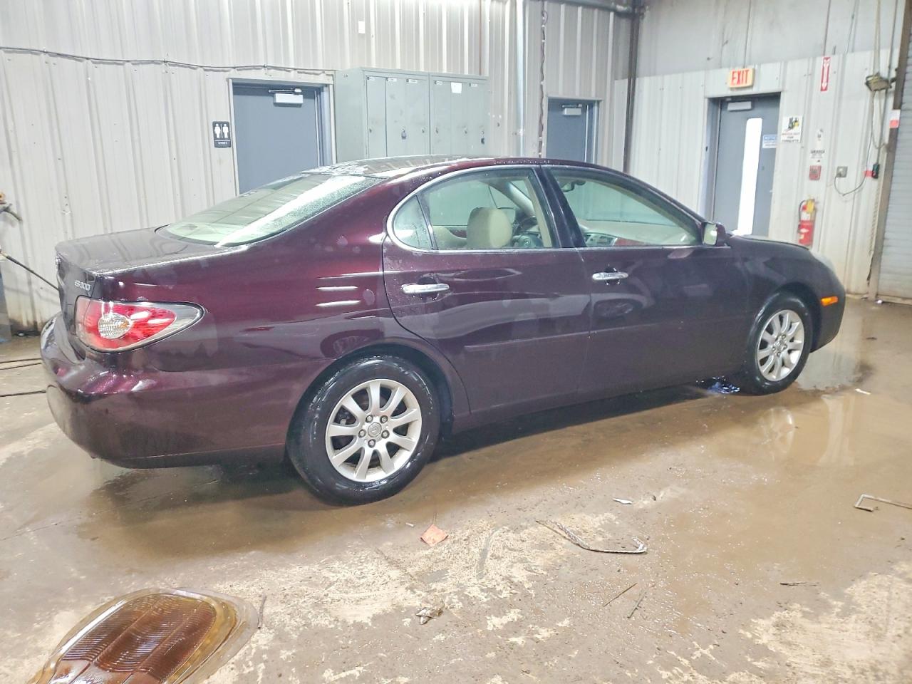 2003 LEXUS ES 300 photo 3