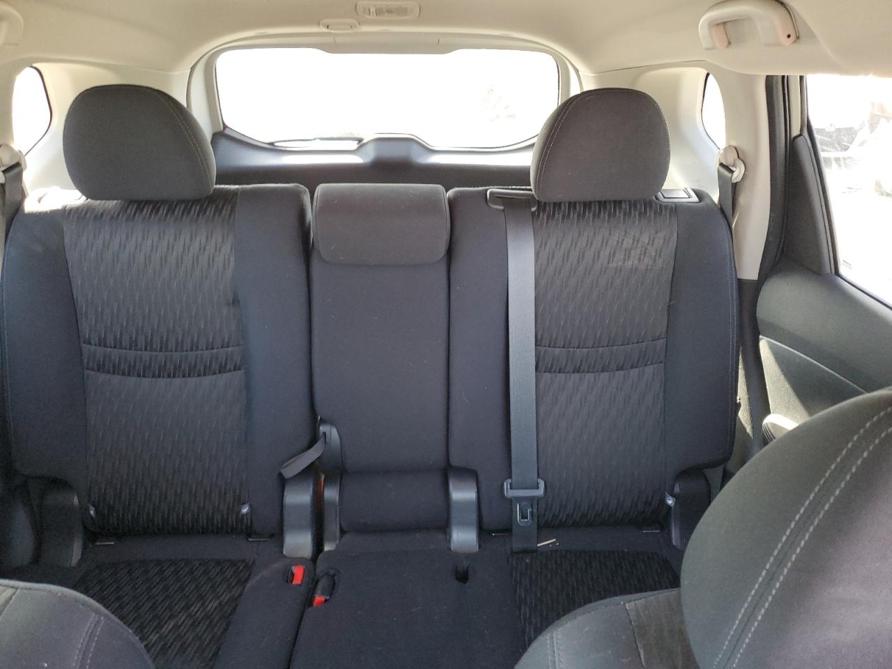 2020 NISSAN ROGUE S photo 10