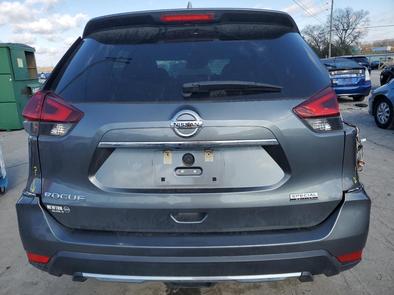 2020 NISSAN ROGUE S photo 6