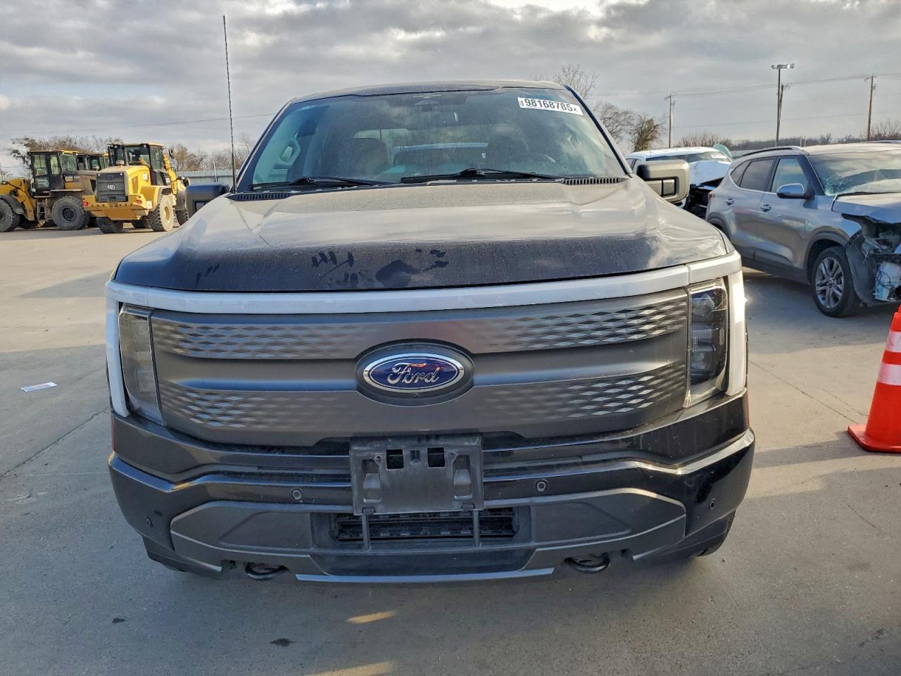 2023 FORD F150 LIGHTNING PRO photo 5