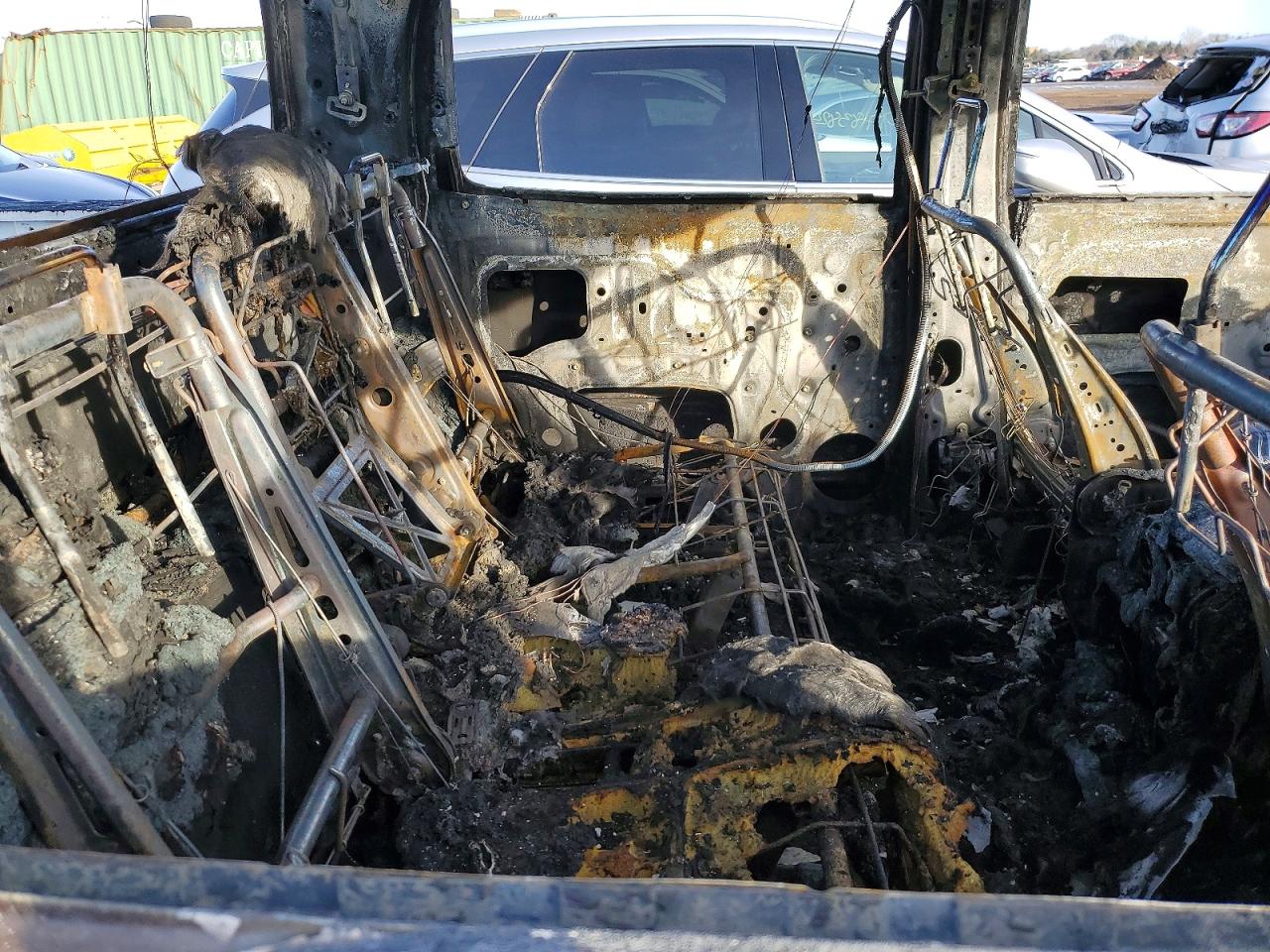 2011 TOYOTA TUNDRA CREWMAX SR5 photo 10