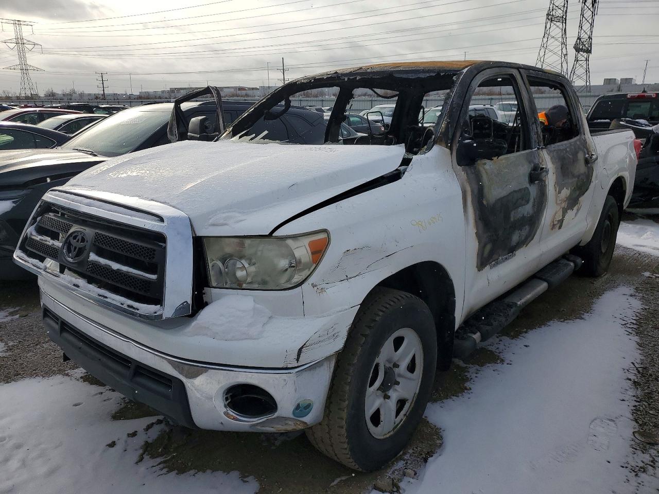 2011 TOYOTA TUNDRA