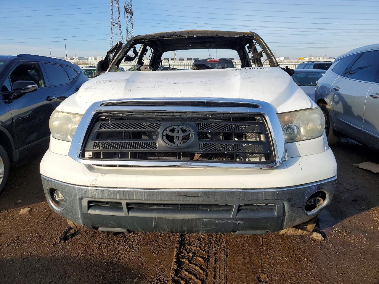 2011 TOYOTA TUNDRA CREWMAX SR5 photo 5