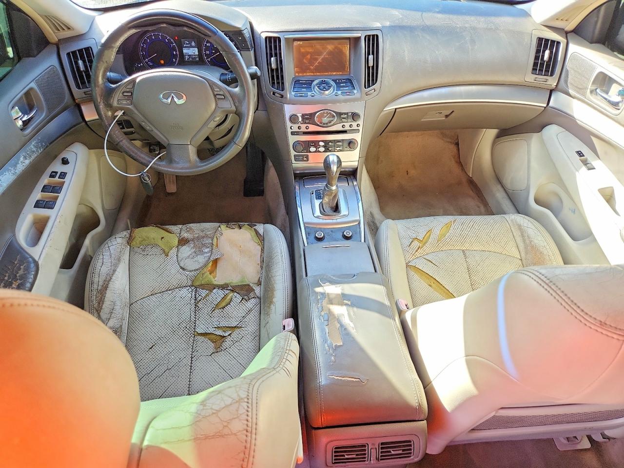2013 INFINITI G37 BASE photo 15