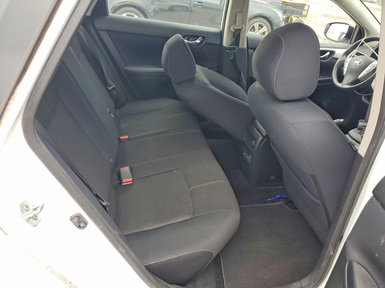 2016 NISSAN SENTRA S photo 10