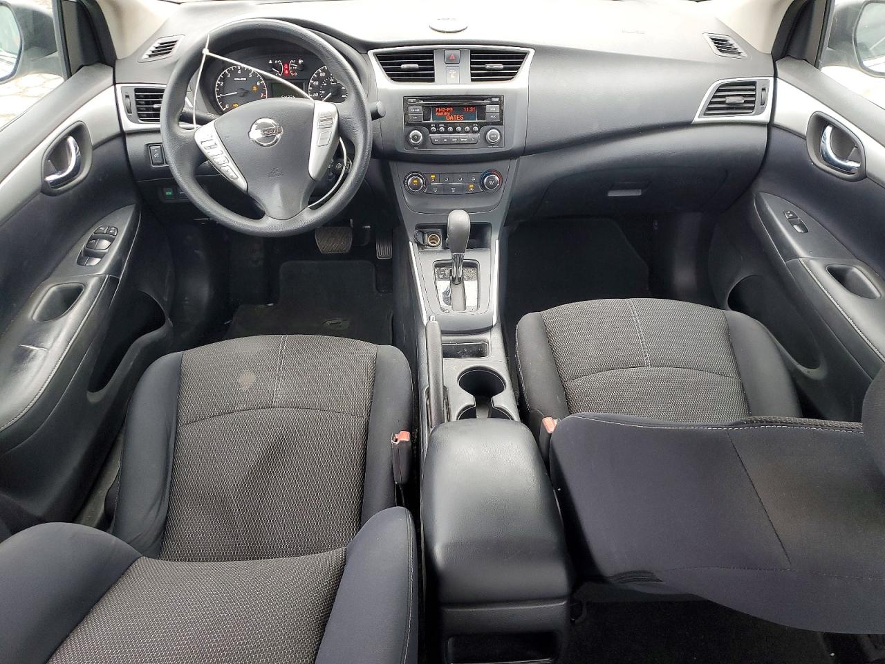 2016 NISSAN SENTRA S photo 8