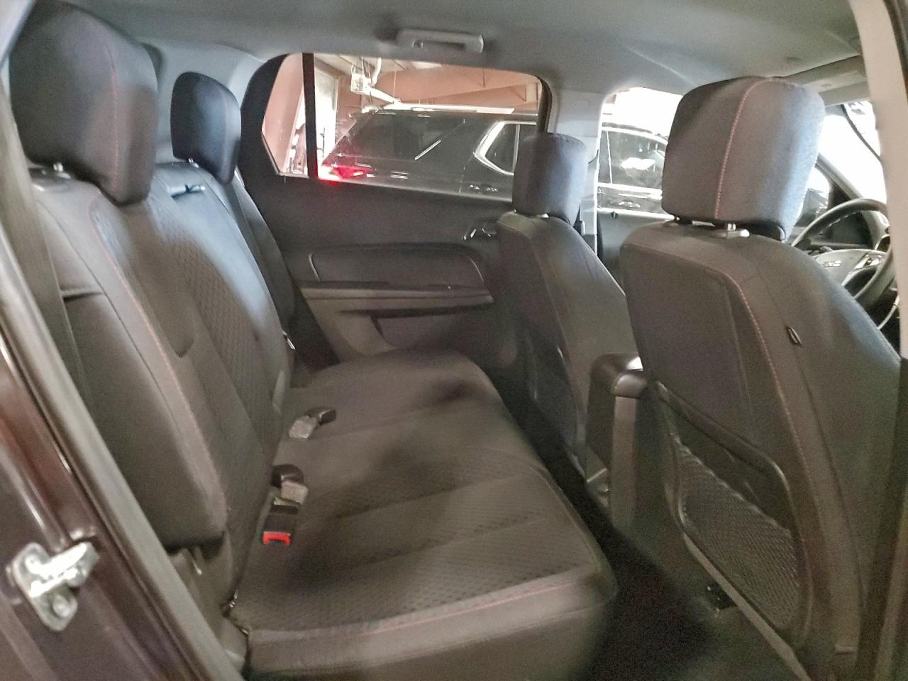 2015 GMC TERRAIN SLE photo 11