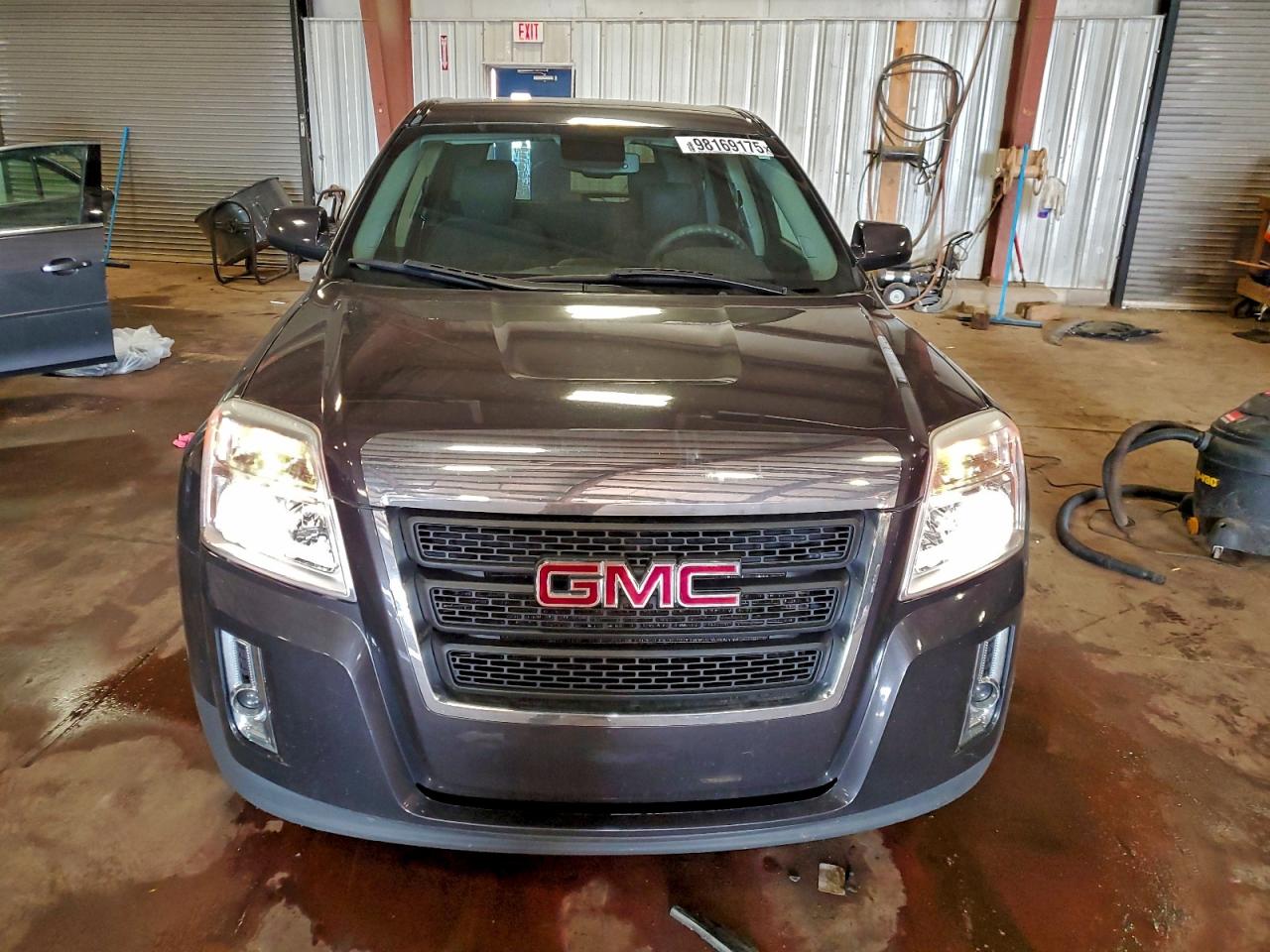2015 GMC TERRAIN SLE photo 5
