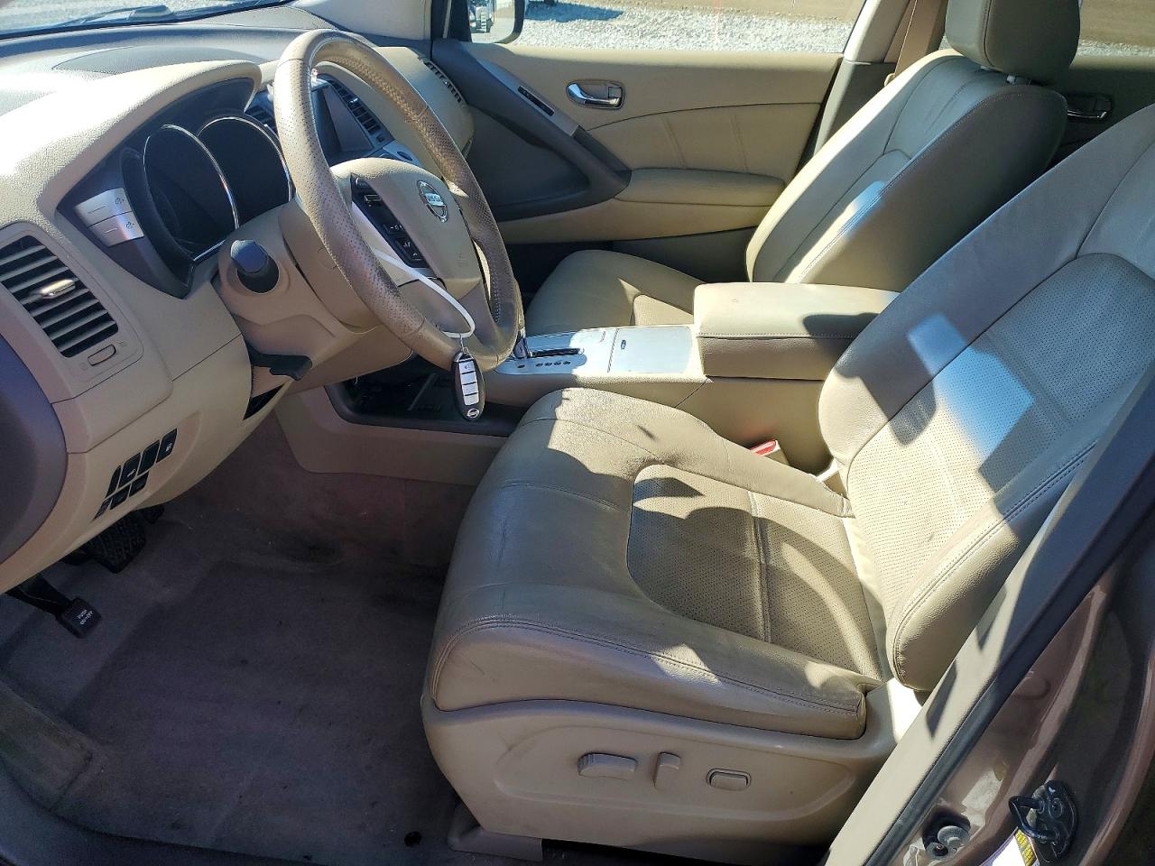 2014 NISSAN MURANO S photo 7