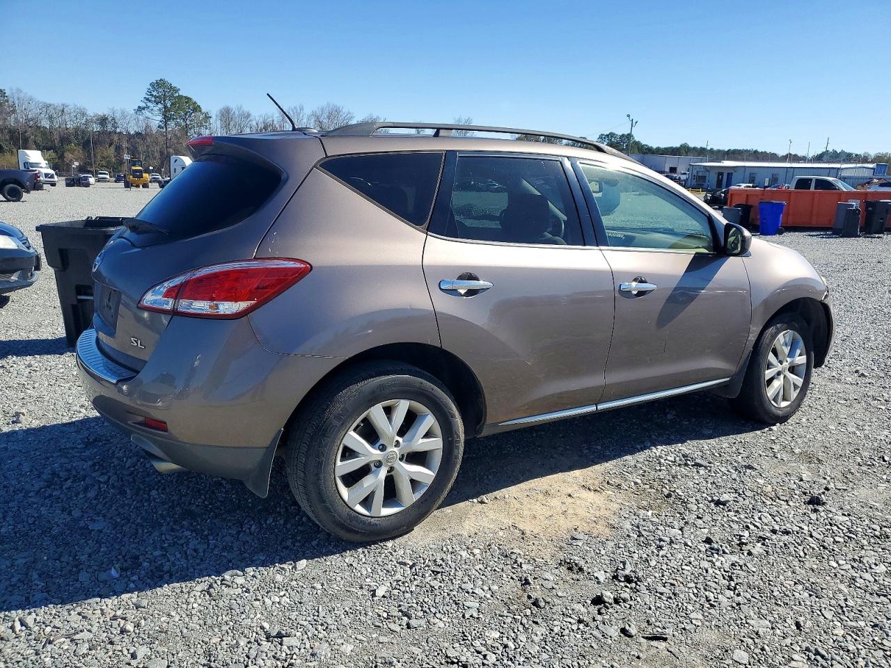 2014 NISSAN MURANO S photo 3