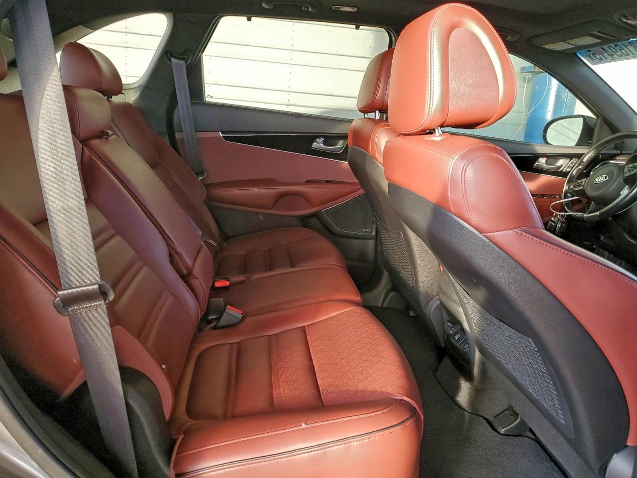 2016 KIA SORENTO SX photo 10