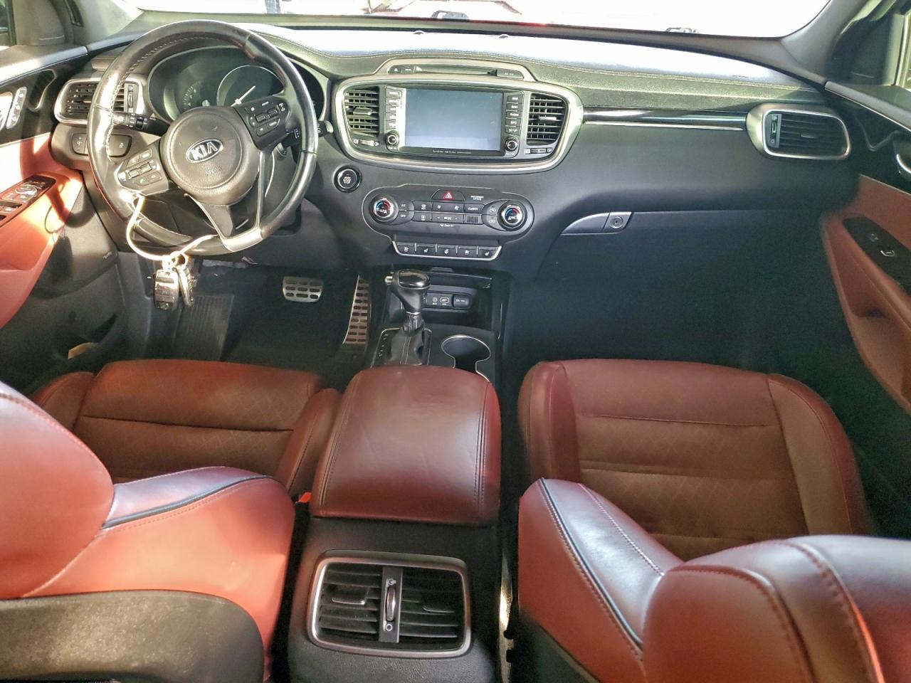 2016 KIA SORENTO SX photo 8