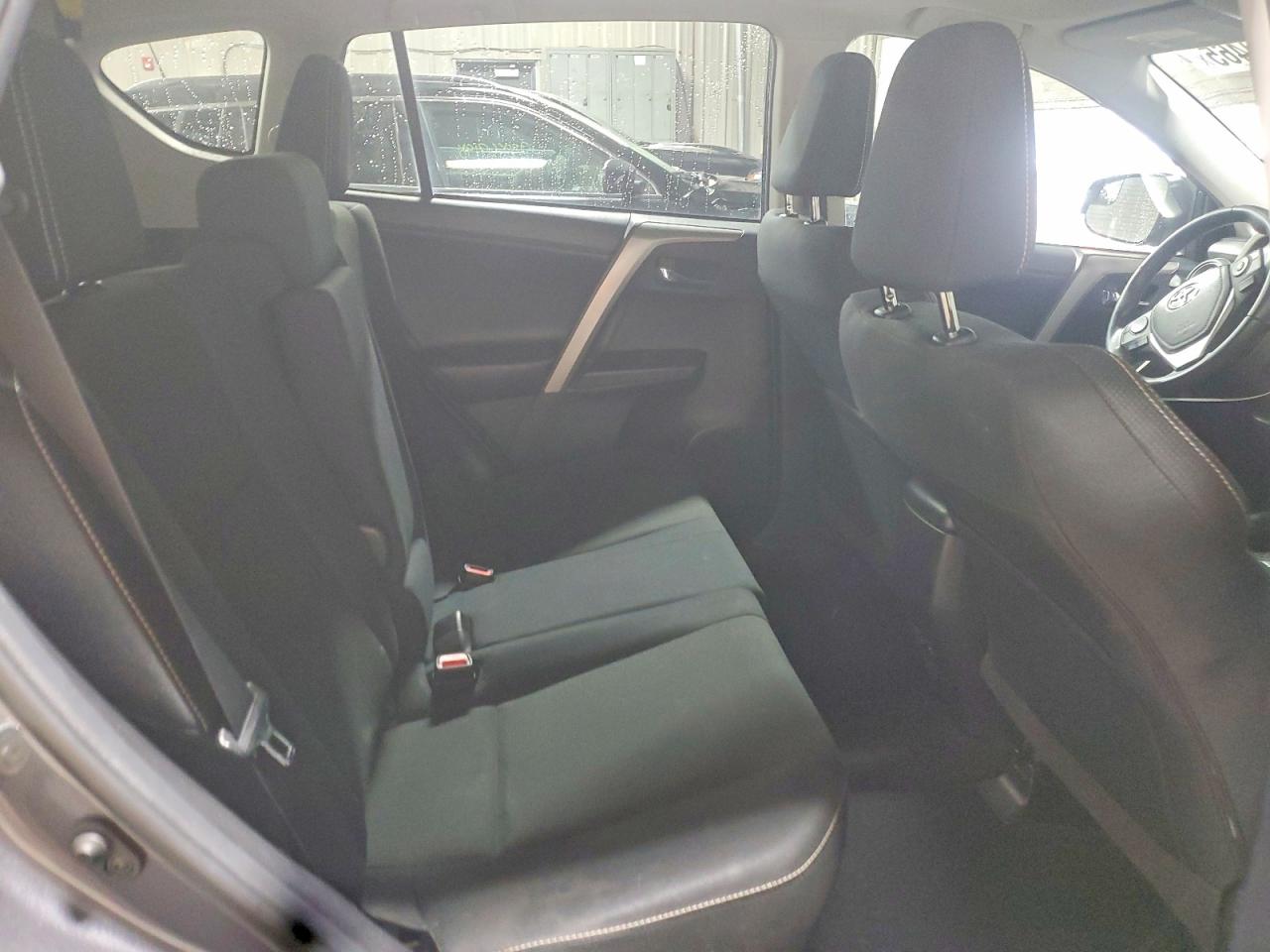 2018 TOYOTA RAV4 ADVENTURE photo 10