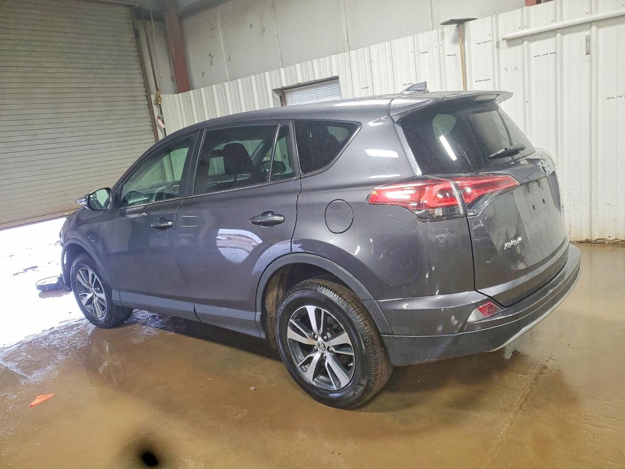 2018 TOYOTA RAV4 ADVENTURE photo 2
