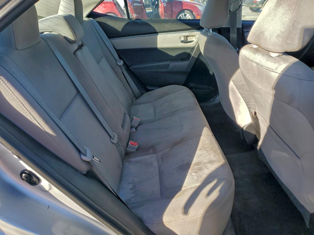 2016 TOYOTA COROLLA L photo 10