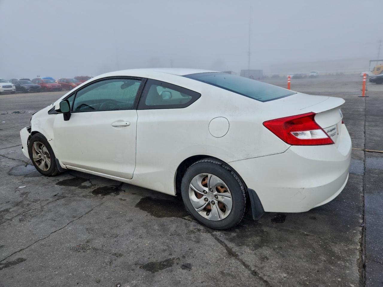 2013 HONDA CIVIC LX photo 2