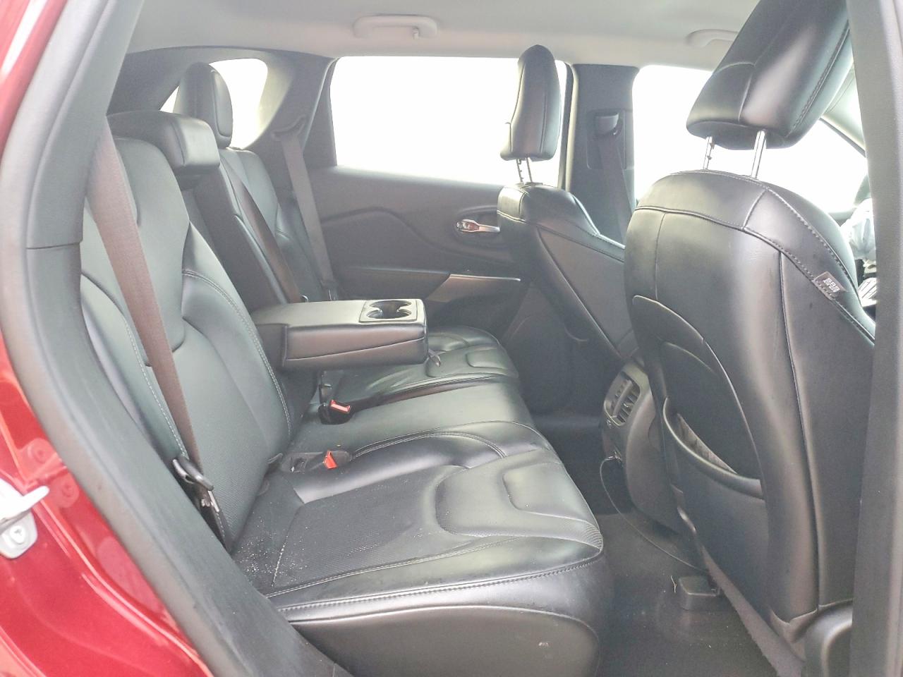 2021 JEEP CHEROKEE LATITUDE LUX photo 11