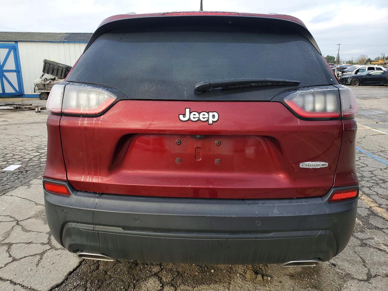 2021 JEEP CHEROKEE LATITUDE LUX photo 6