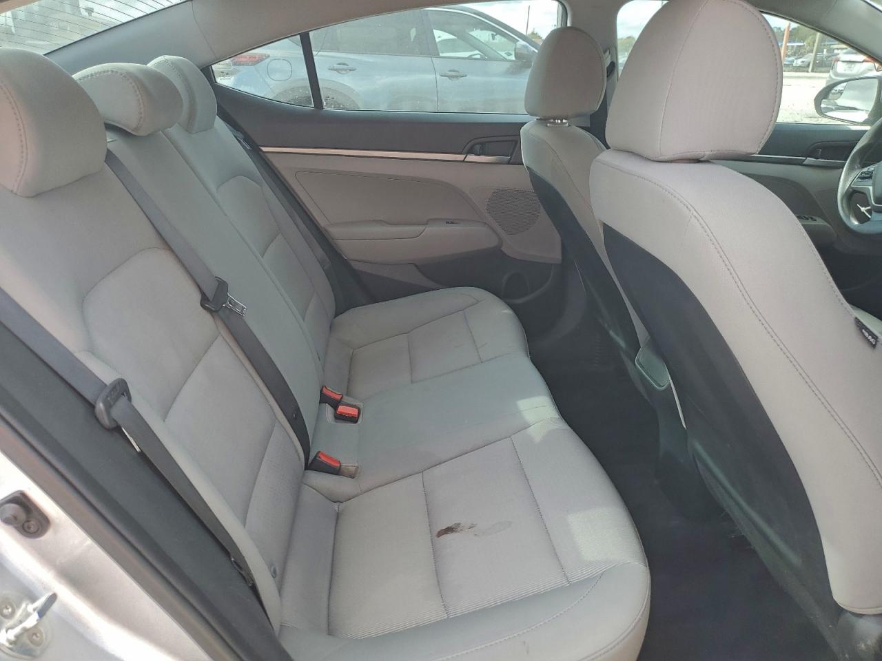 2017 HYUNDAI ELANTRA SE photo 19