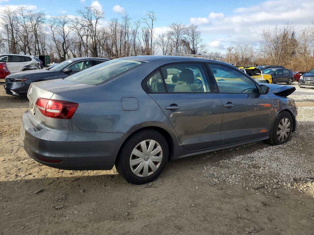 2016 VOLKSWAGEN JETTA S photo 5