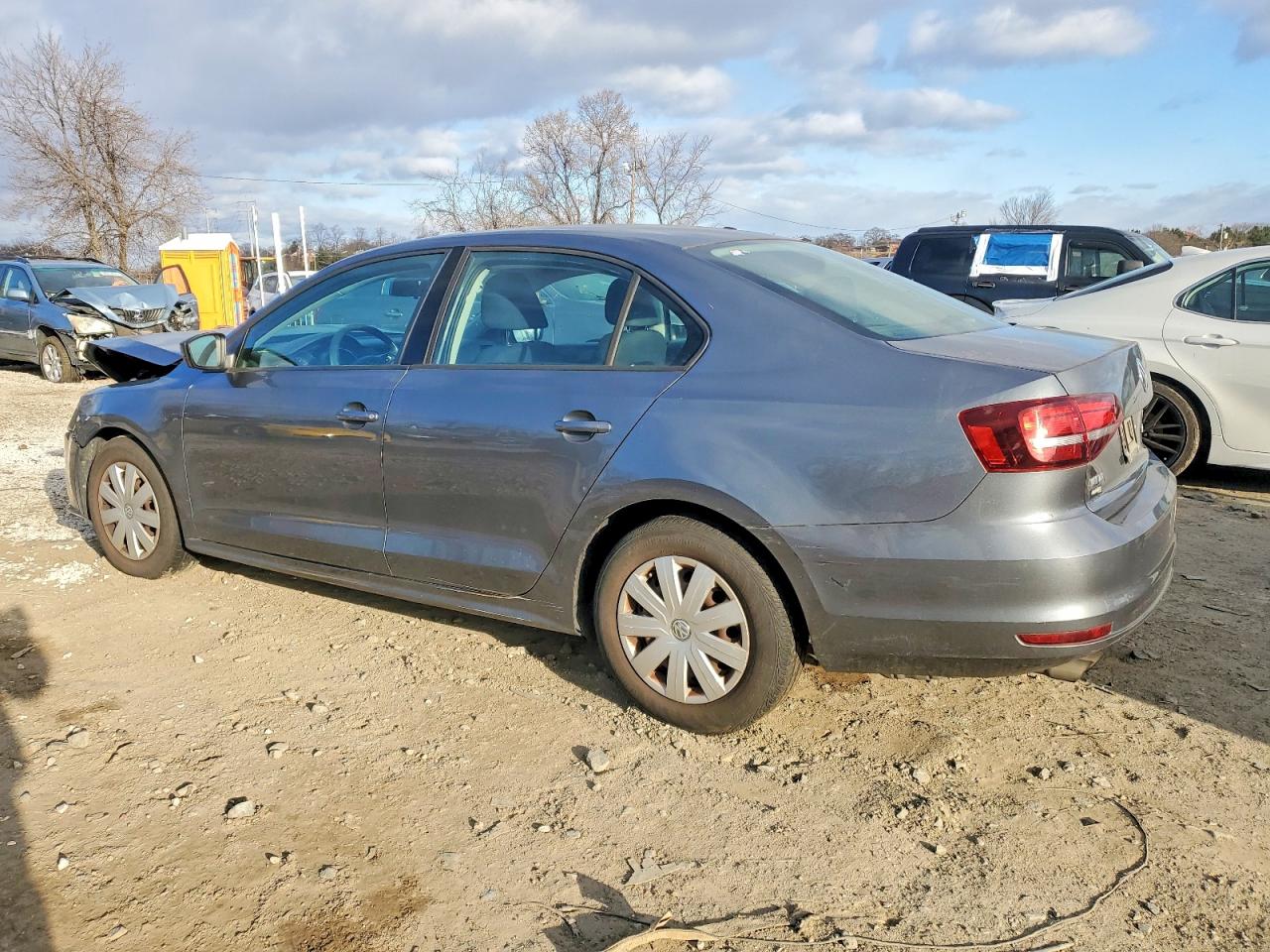 2016 VOLKSWAGEN JETTA S photo 3