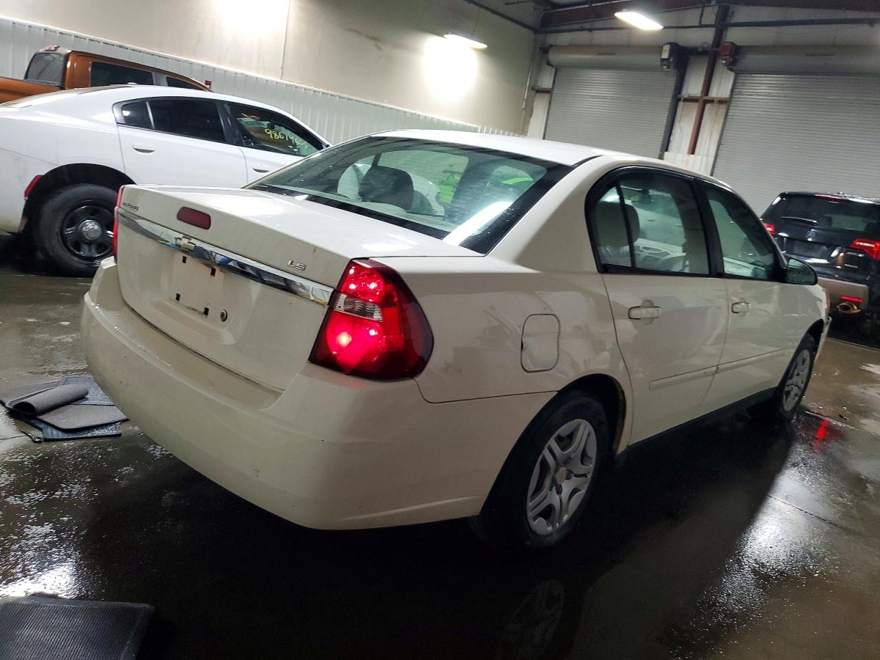 2006 CHEVROLET MALIBU LS photo 3