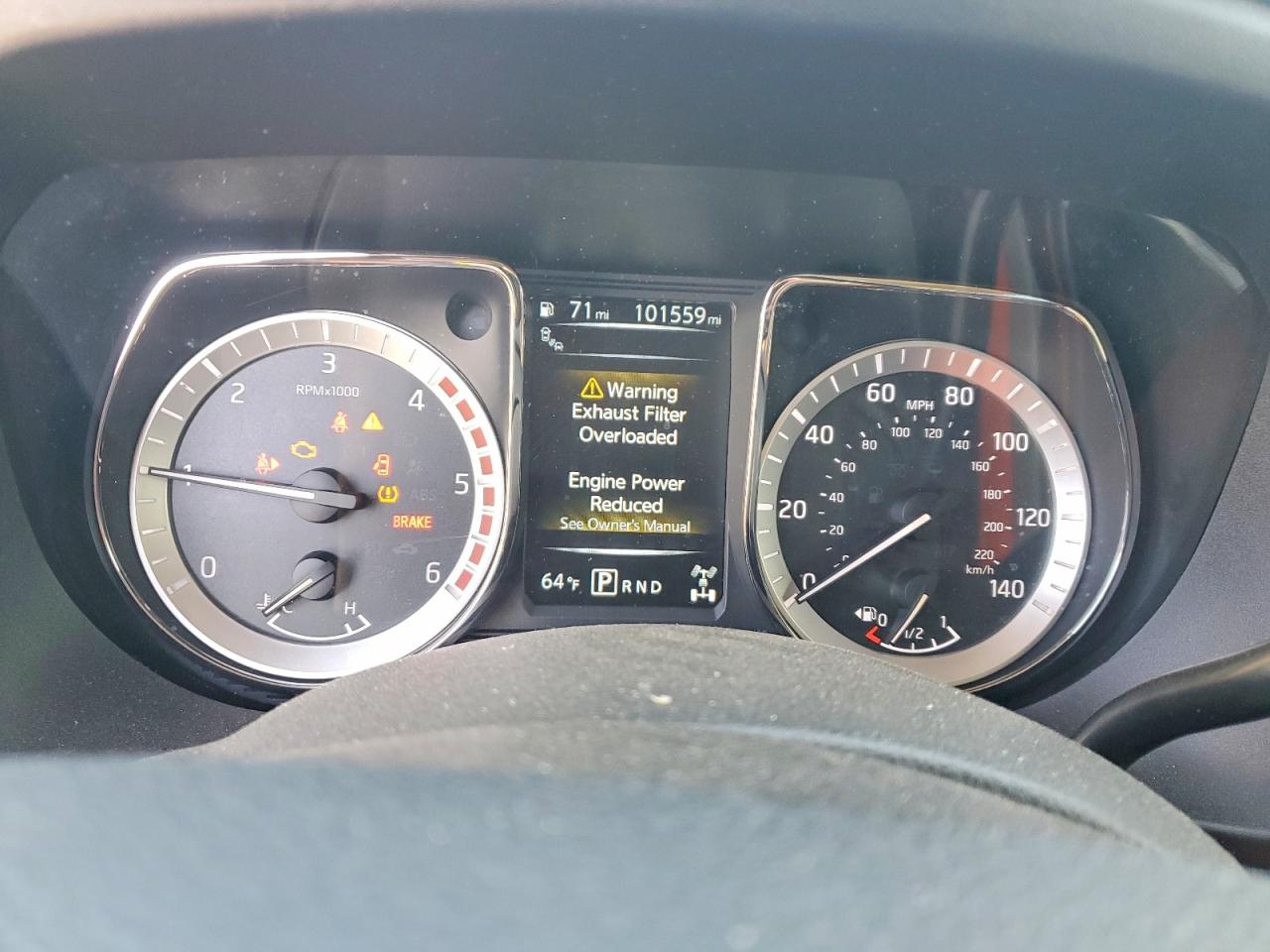 2018 NISSAN TITAN XD SL photo 9