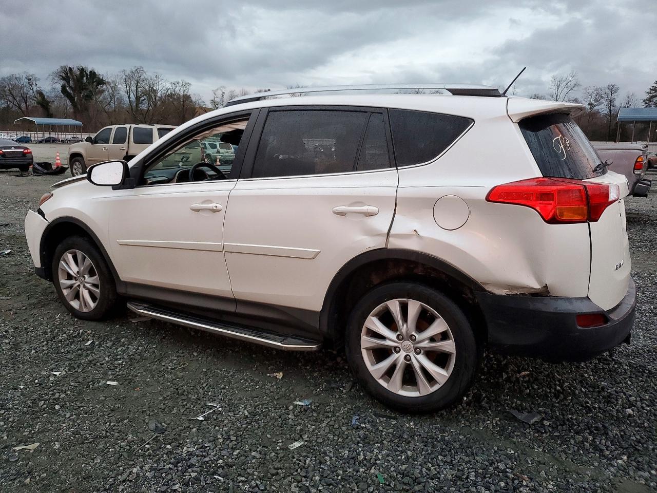 2014 TOYOTA RAV4 LIMITED photo 3