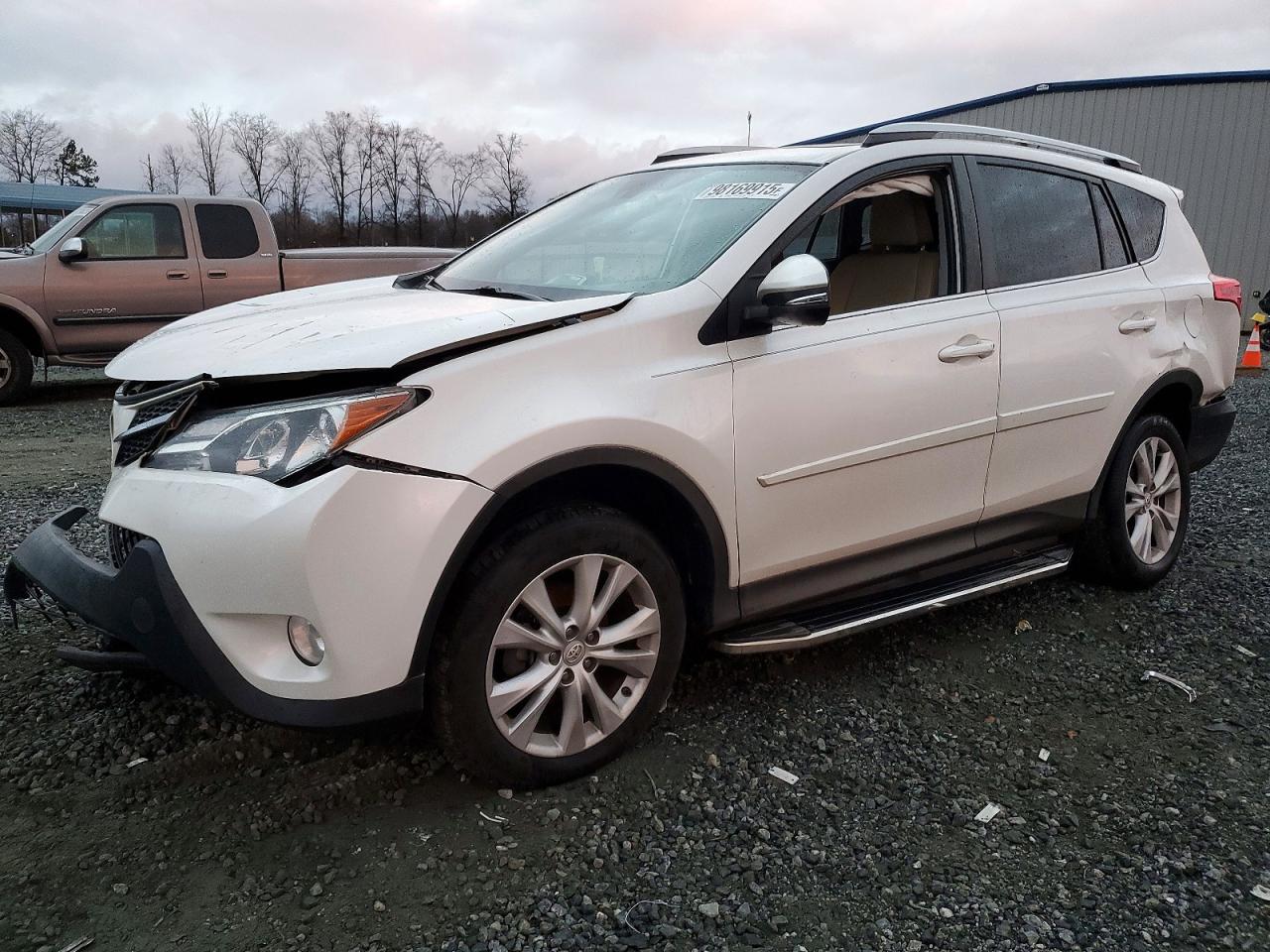 2014 TOYOTA RAV4