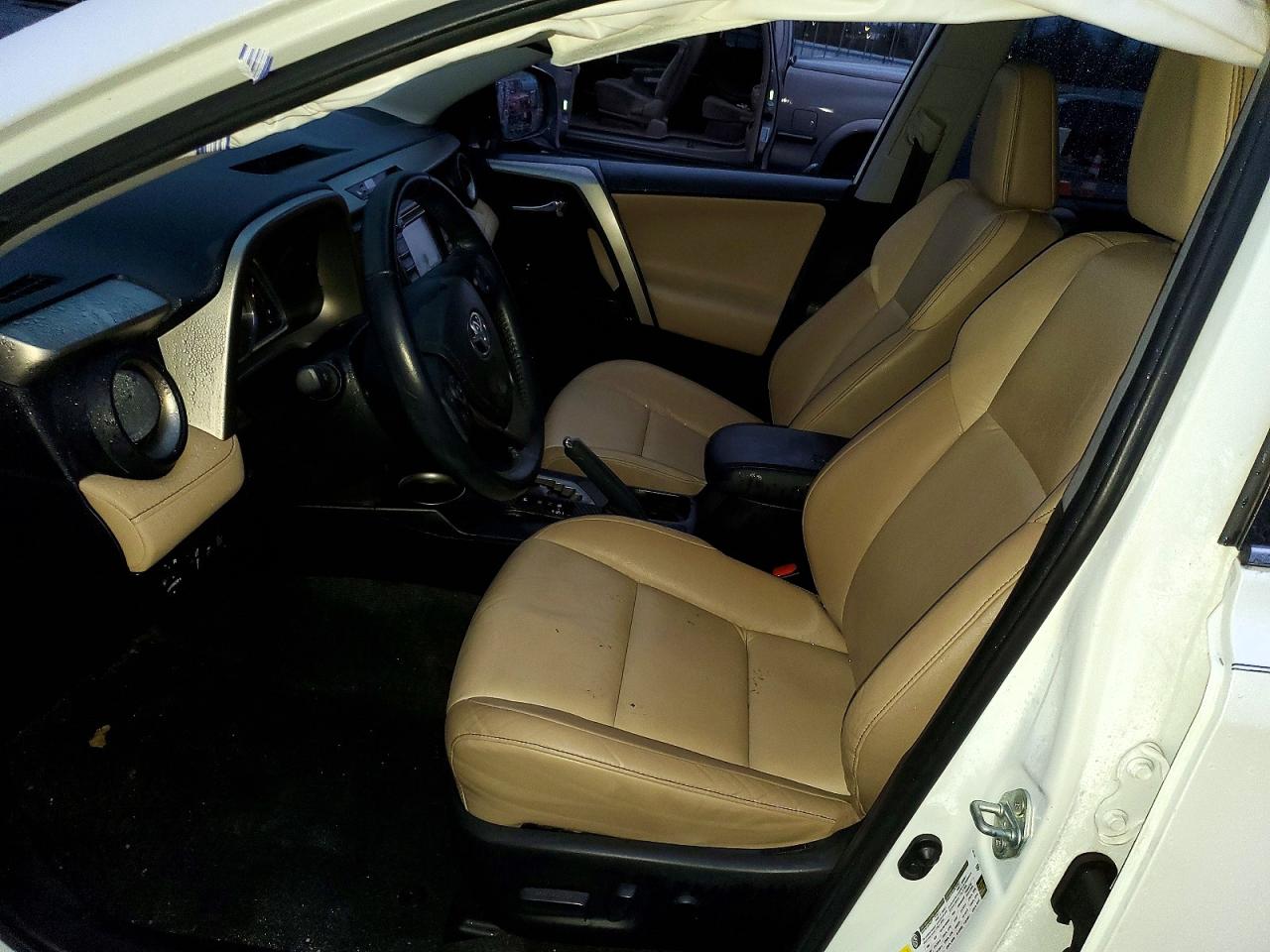 2014 TOYOTA RAV4 LIMITED photo 13