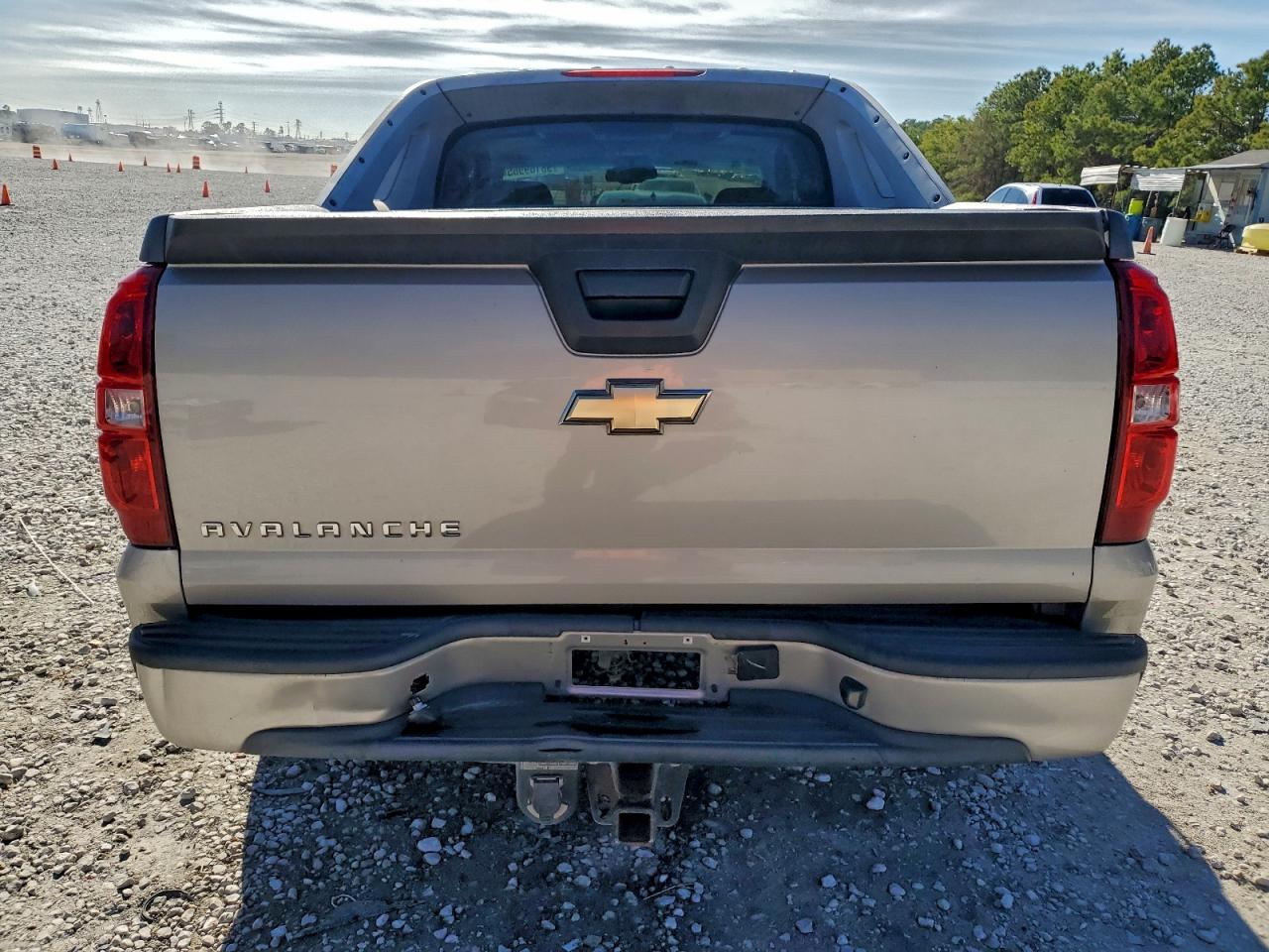 2007 CHEVROLET AVALANCHE C1500 photo 6