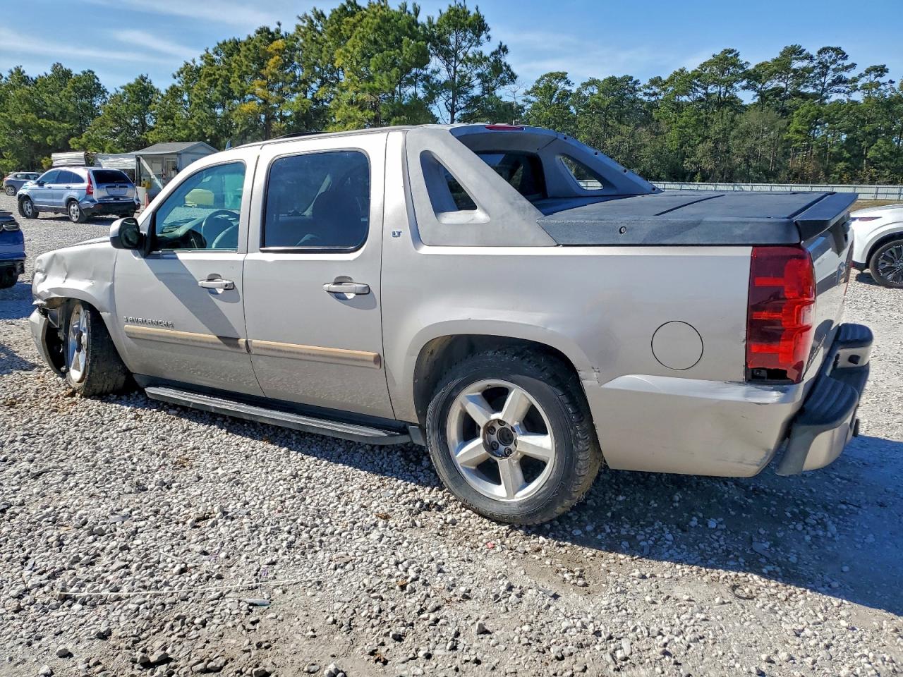2007 CHEVROLET AVALANCHE C1500 photo 2
