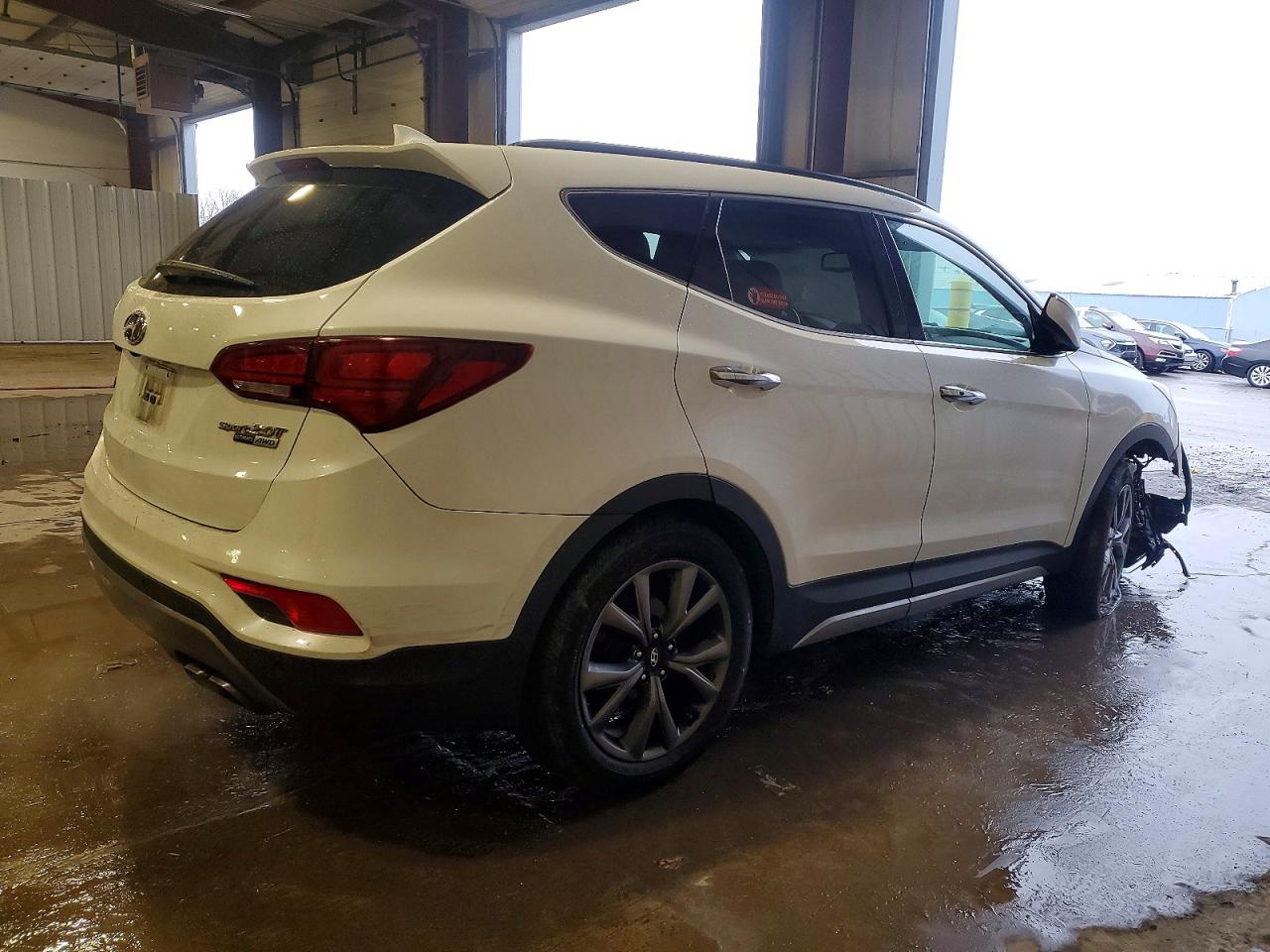 2017 HYUNDAI SANTA FE SPORT photo 3