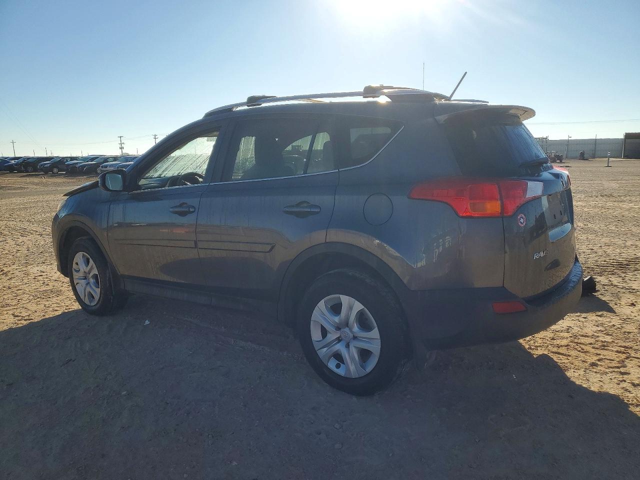 2014 TOYOTA RAV4 LE photo 2