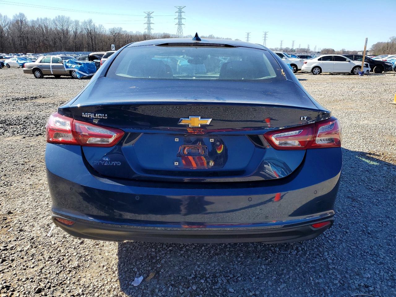 2021 CHEVROLET MALIBU LT photo 6