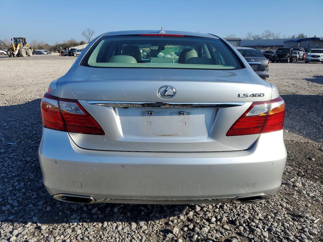 2011 LEXUS LS 460 photo 6