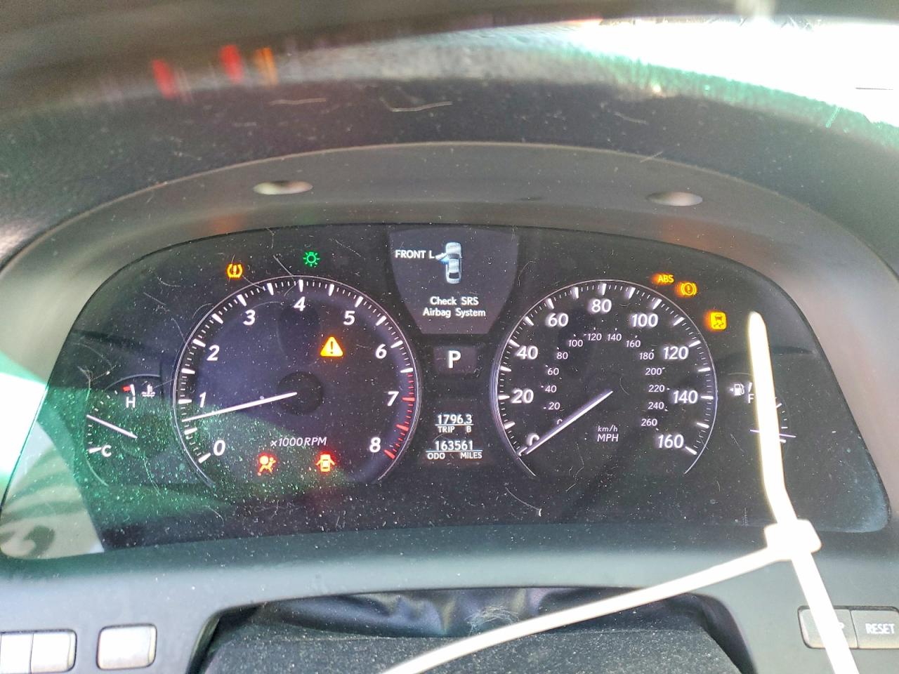 2011 LEXUS LS 460 photo 9