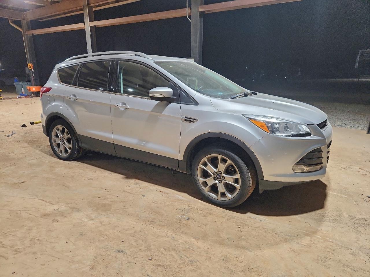 2016 FORD ESCAPE TITANIUM photo 4