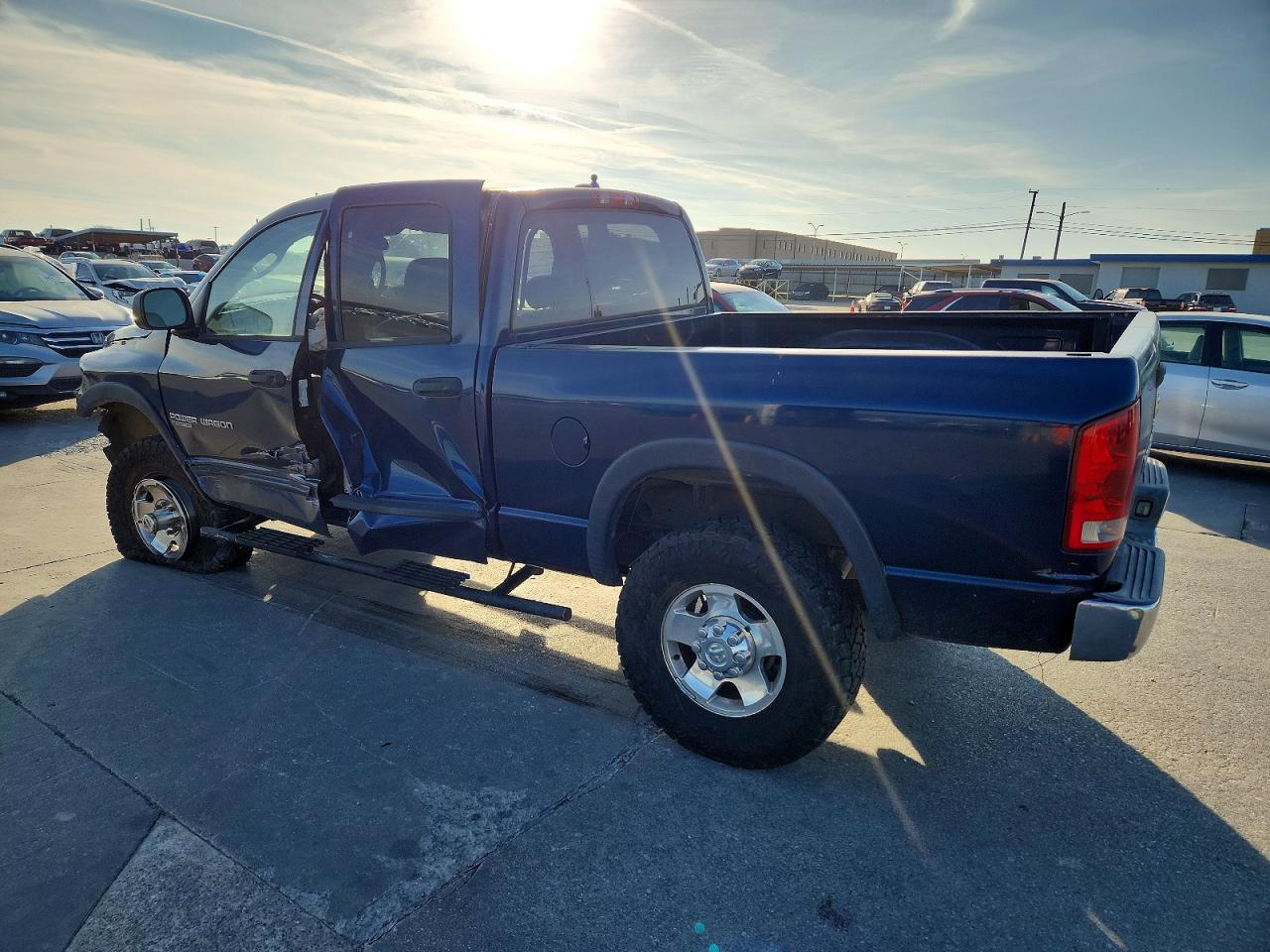 2006 DODGE RAM 2500 ST photo 2