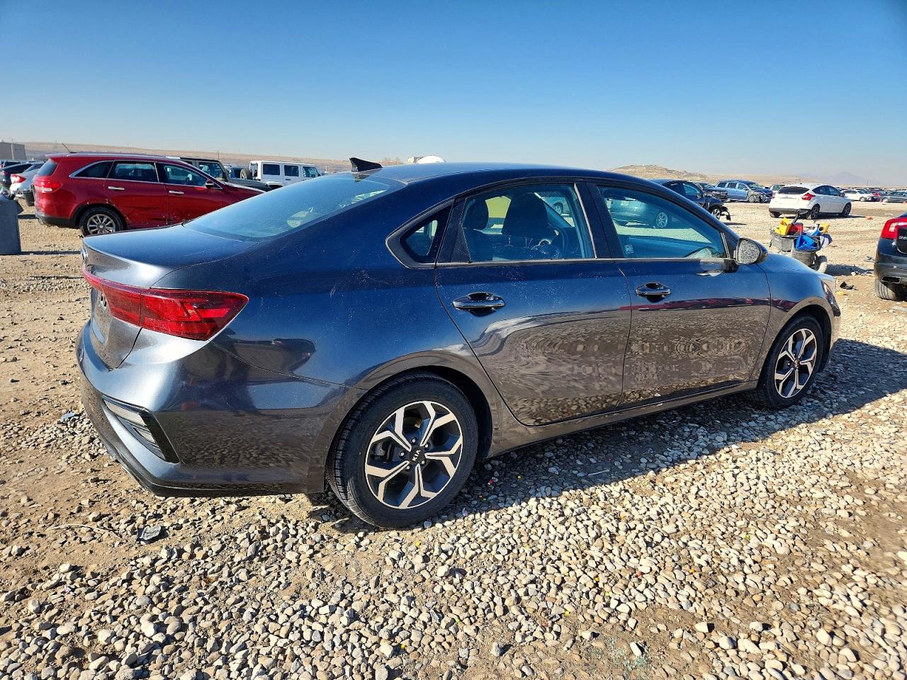 2020 KIA FORTE FE photo 3