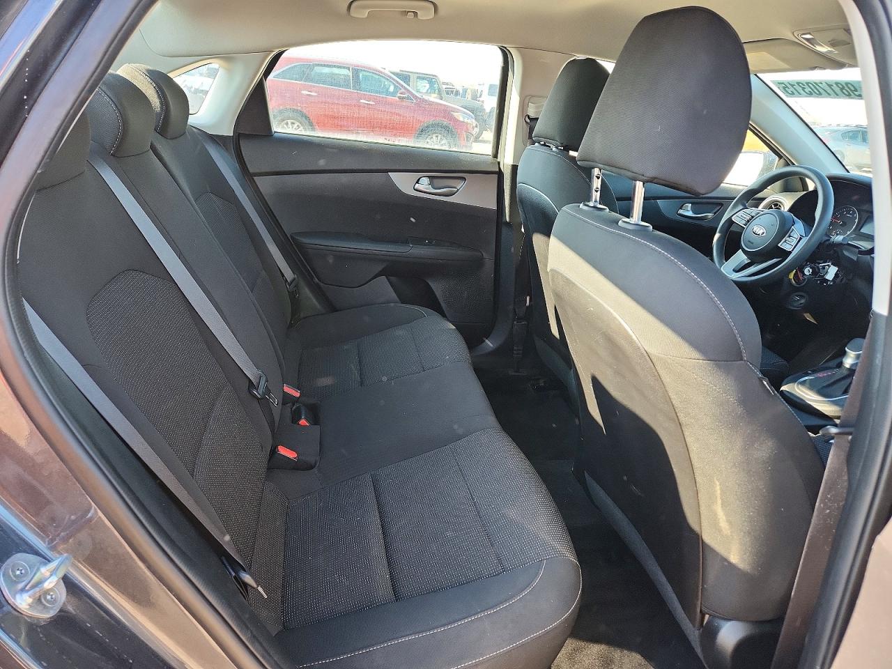 2020 KIA FORTE FE photo 10