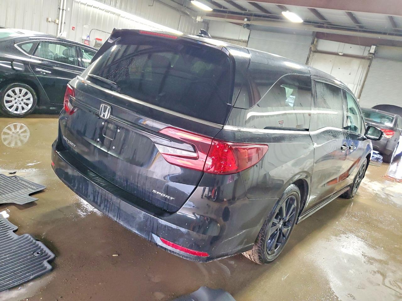 2024 HONDA ODYSSEY SPORT photo 3
