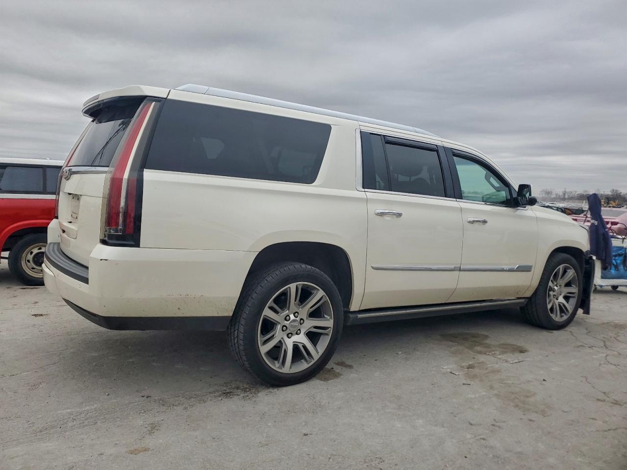 2015 CADILLAC ESCALADE ESV PREMIUM photo 3
