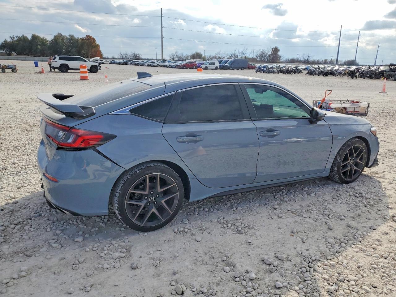 2024 HONDA CIVIC SPORT TOURING photo 5