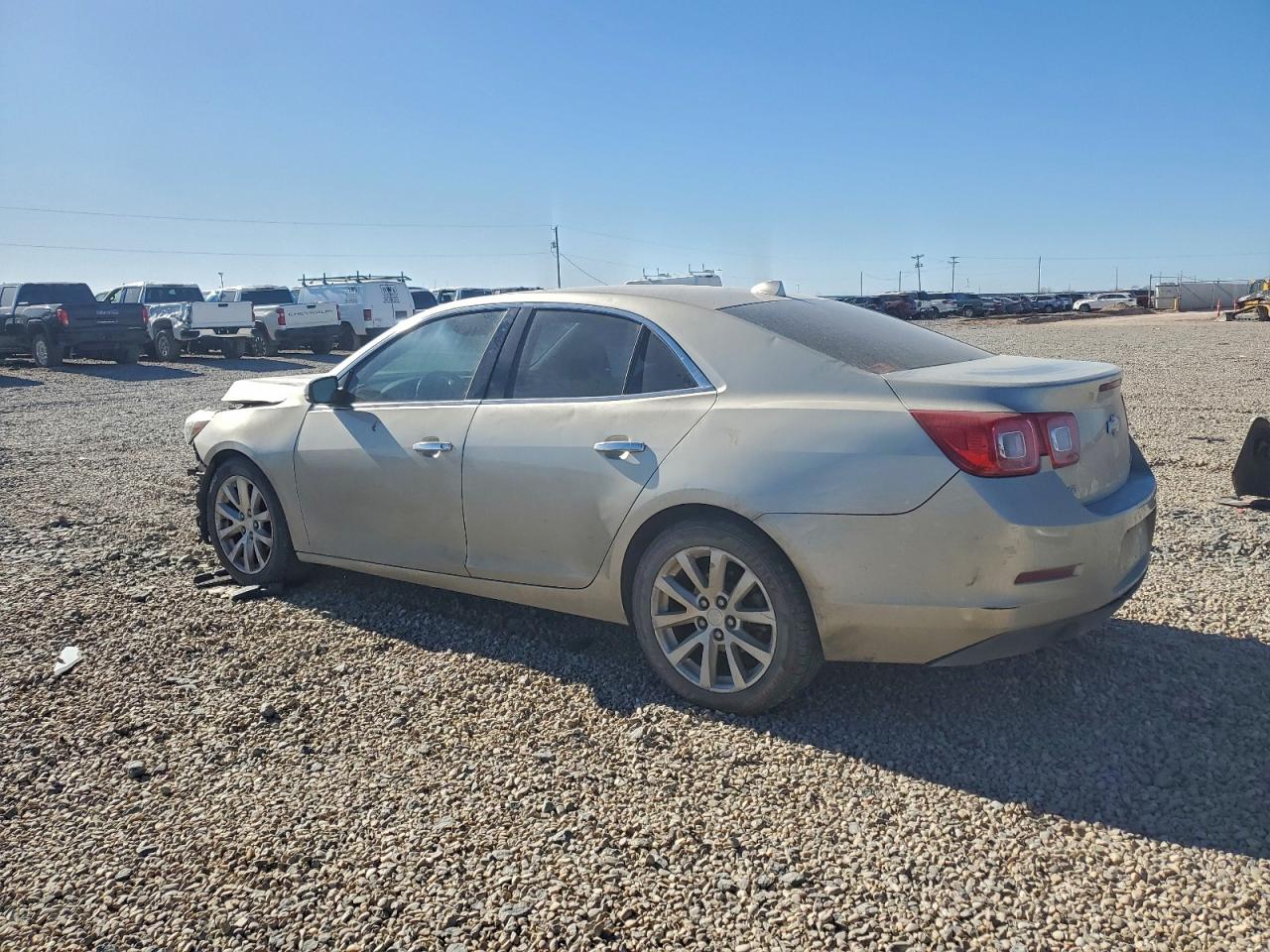 2014 CHEVROLET MALIBU LTZ photo 2