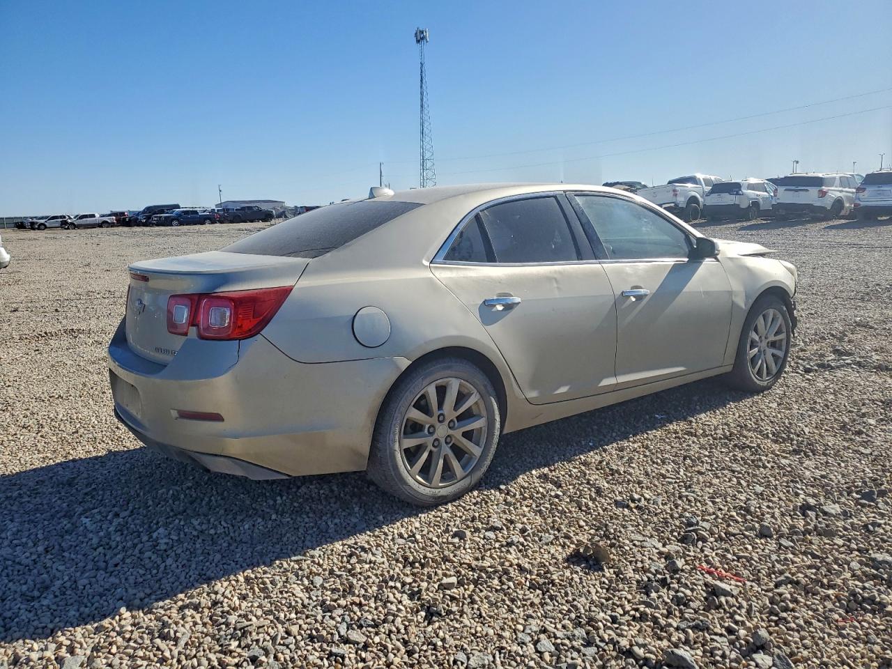 2014 CHEVROLET MALIBU LTZ photo 3