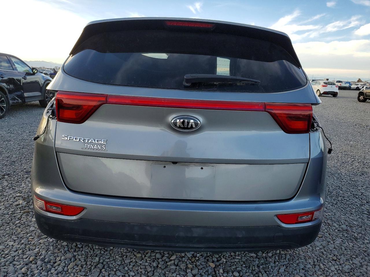 2019 KIA SPORTAGE LX photo 6
