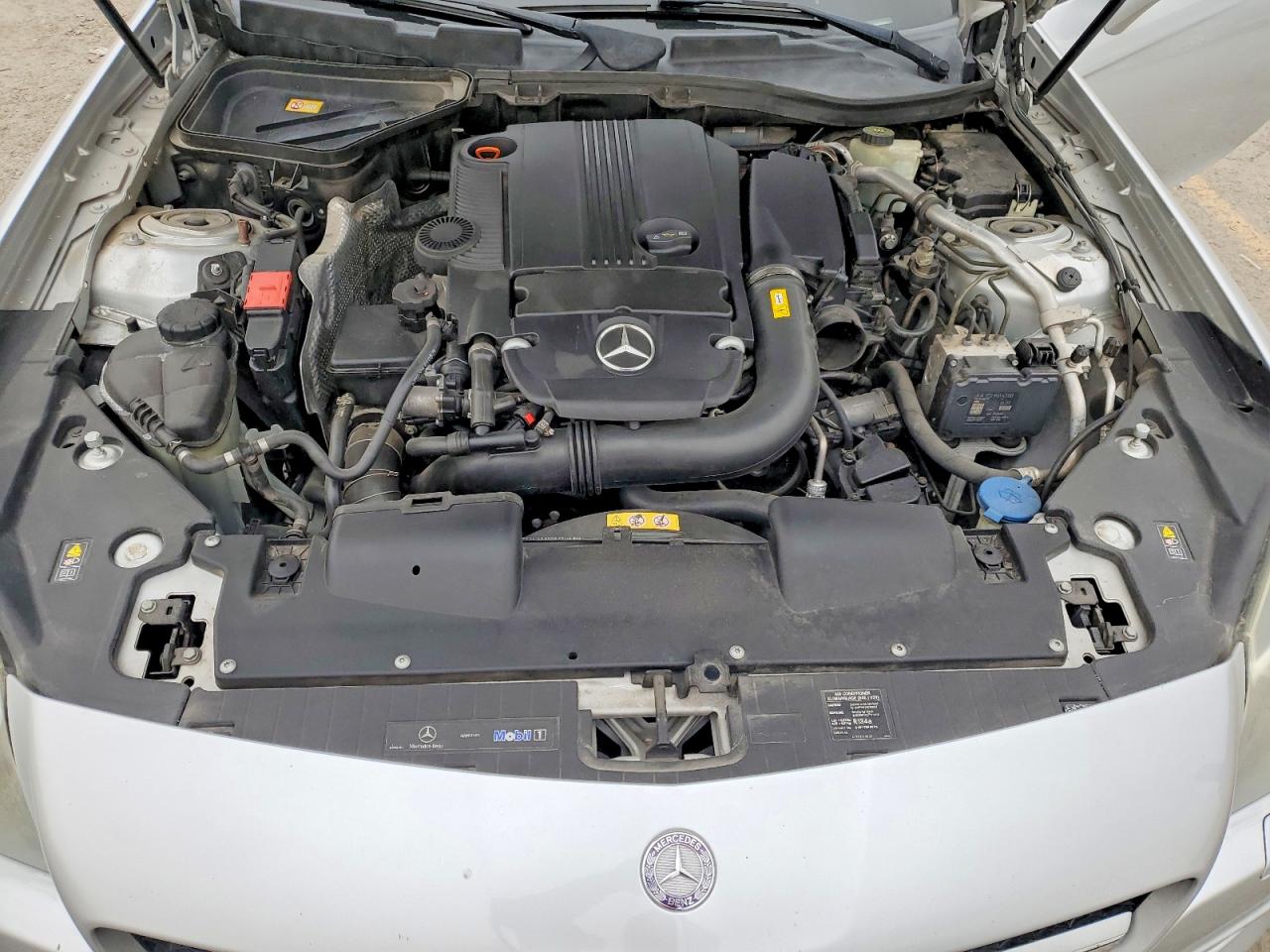 2013 MERCEDES-BENZ SLK 250 photo 11